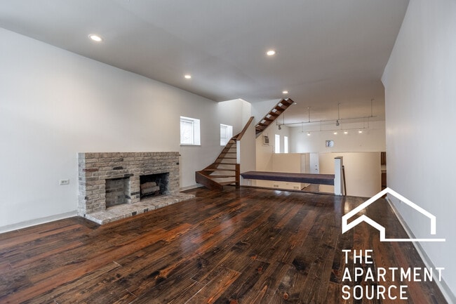 Photo - 2059 N Clifton Ave Unidad 1