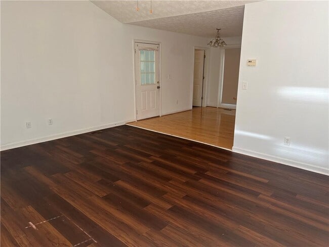 Photo - 6441 Wildwood Trail