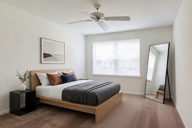 The Vinings at Christiana Apartments