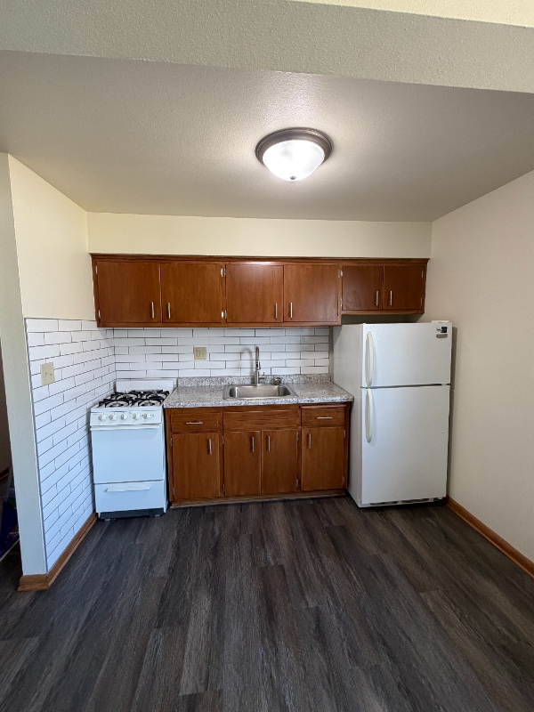 Photo - 2066 S 74th St Unidad 7