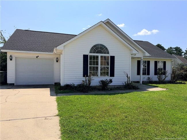 Building Photo - 908 Mourning Dove Pl