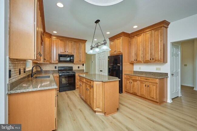 Photo - 8695 Ruby Rise Pl