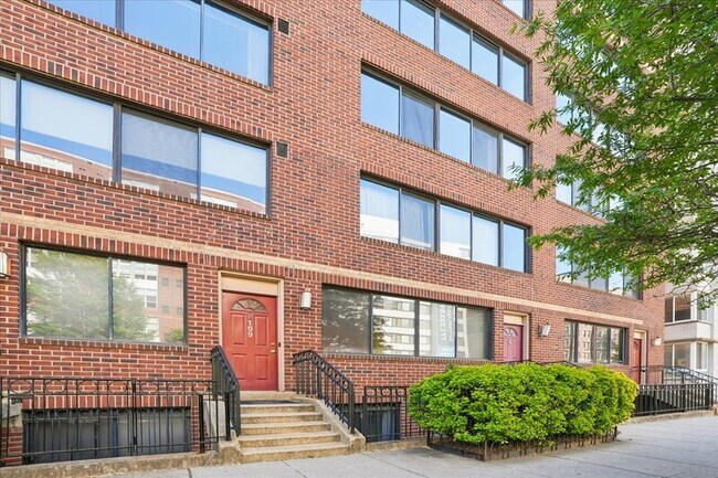 Photo - 1245 13th St NW Unit 109
