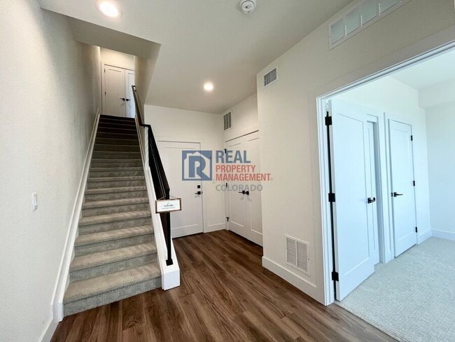 Photo - 10334 Milwaukee Cir