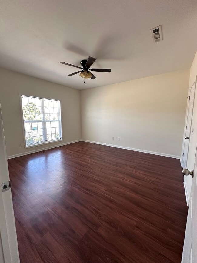 Photo - Wakefield Subdivision!!! One Story Townhome!