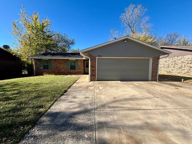 Building Photo - Charming 3 Bedroom 1.5 Bath in Midwest City