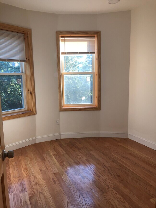 Photo - 20 Winthrop St Unit 3