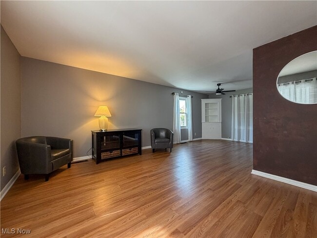 Photo - 2519 Poplar St