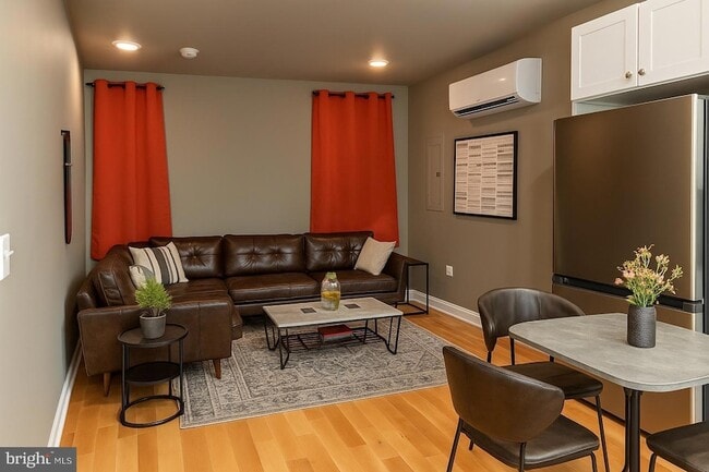 Photo - 2647 N 17th St