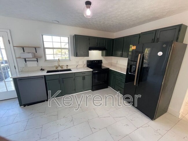 Photo - 7054 Yellow Oak Ln