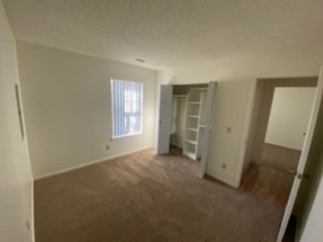 Photo - Cottonwood Estates Apartments