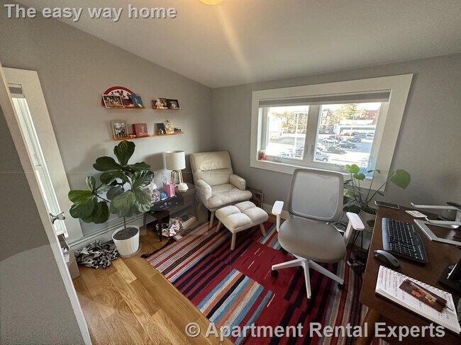 Photo - 287 Beacon St Unit #2