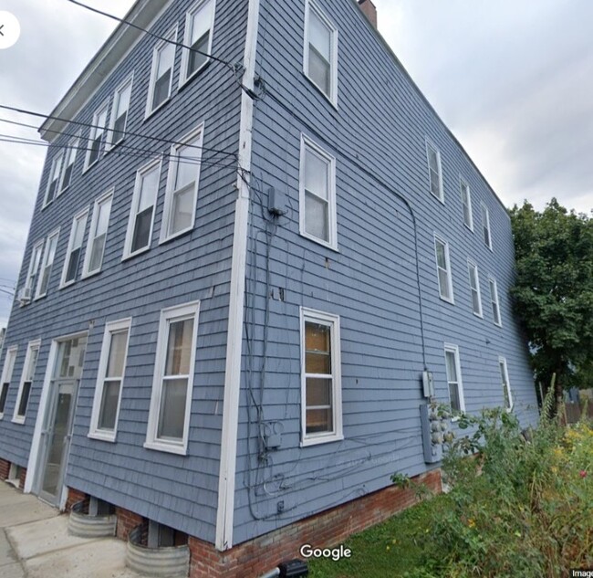 Building Photo - 5 Elmer St Rental