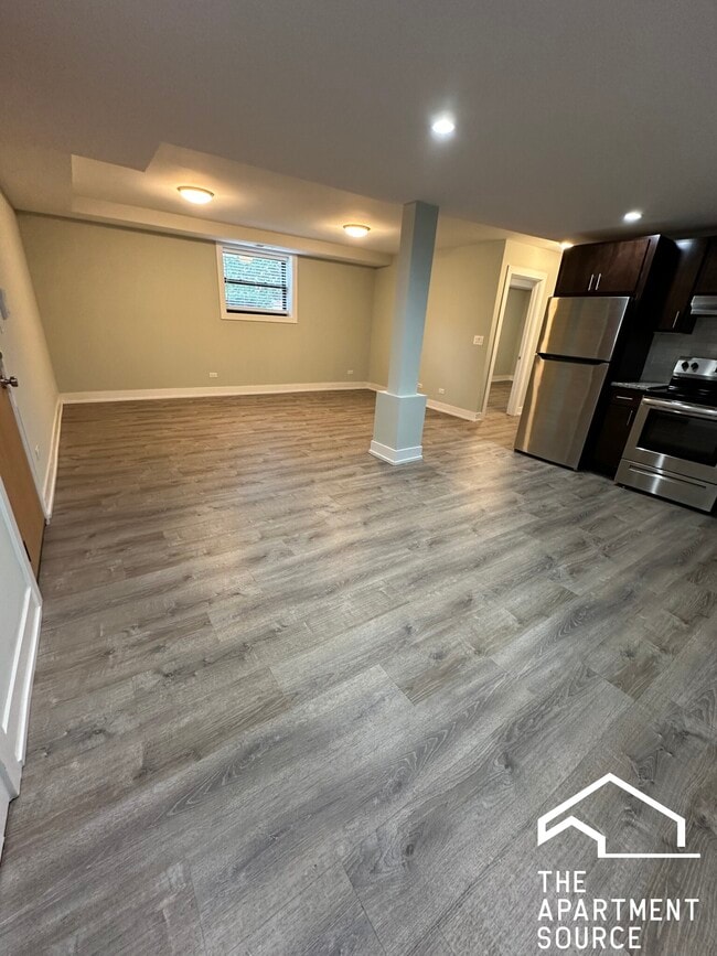Photo - 918 Crain St Unit GDN