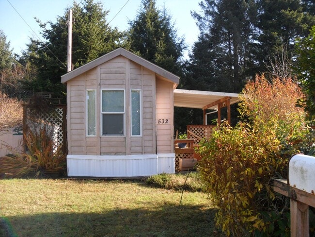 Building Photo - OWN878 Unit 532 SE REEF AVE