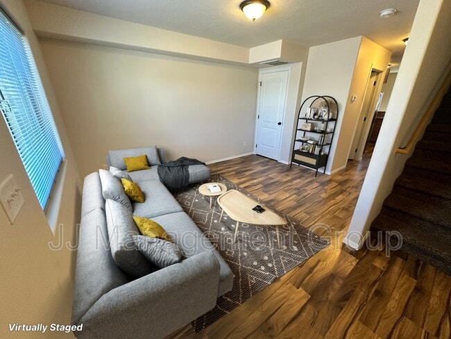 Photo - 6203 N Astor St Unit Apt 3