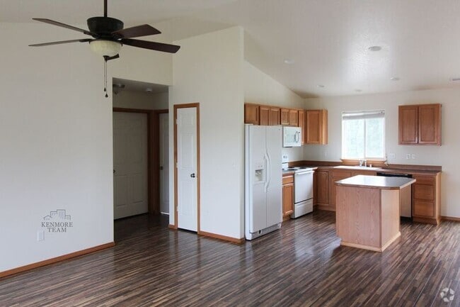 Building Photo - 5108 Catalonia Dr Rental