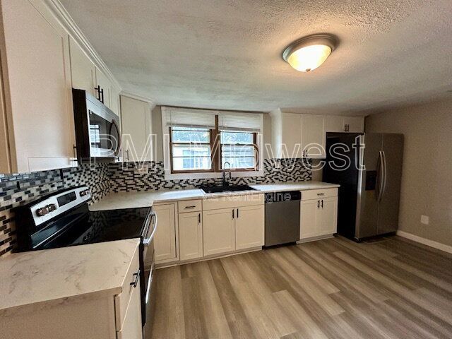 Photo - 1408 Holland St Unit B