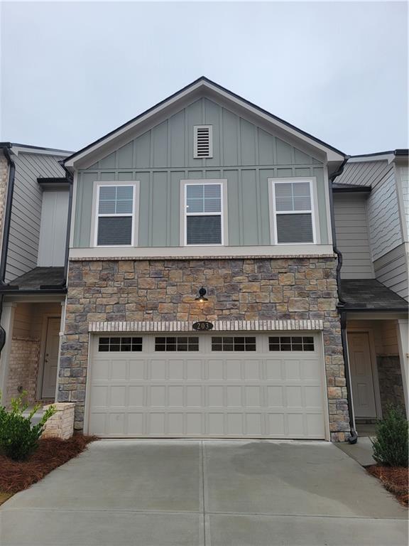 Building Photo - 203 Kinship Dr