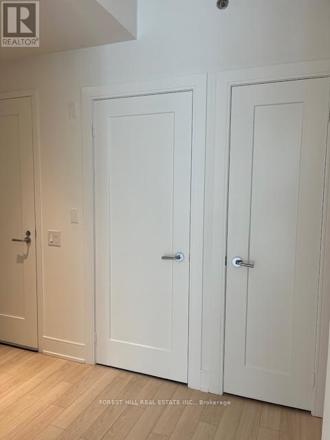 Photo - 310 Tweedsmuir Ave