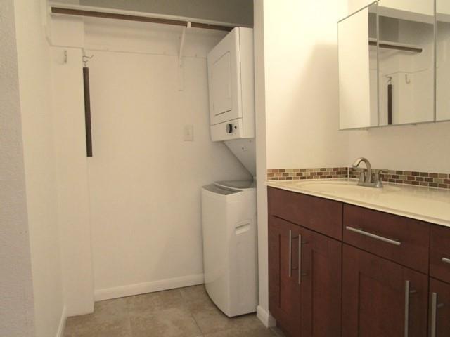 Photo - 7685 Northcross Dr Unit 725