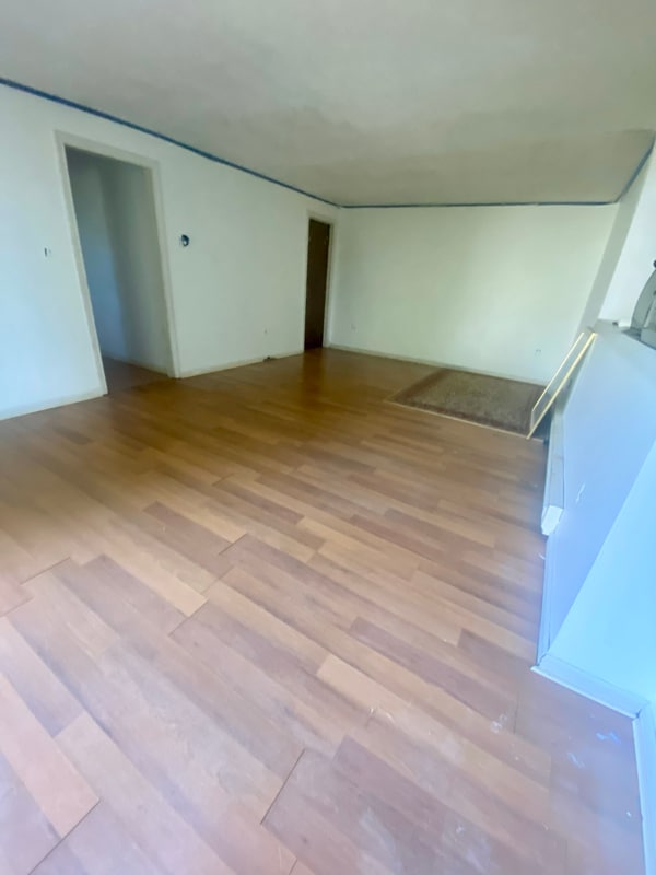 Building Photo - 366 st Rental