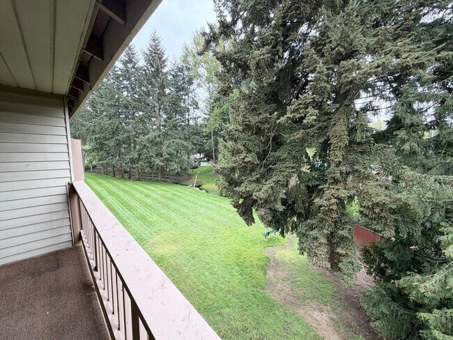 Photo - Top floor 1 bedroom condo available now!