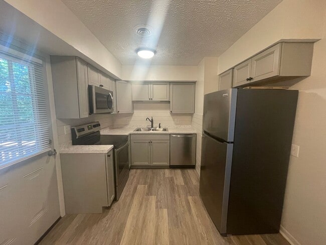 Photo - Townhouse  for Rent