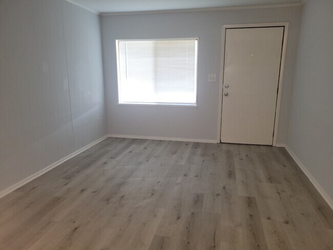 Photo - 5805 Cherry St Unit 5805