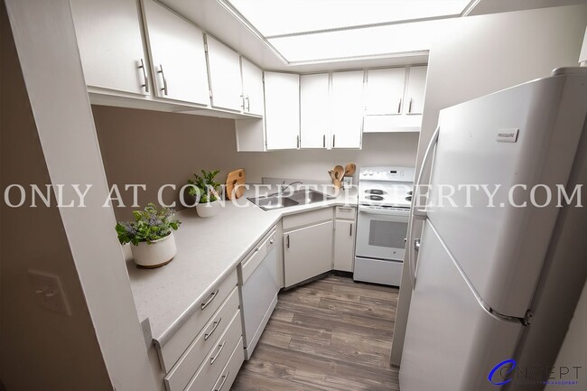 Photo - Bentwood Apartments
