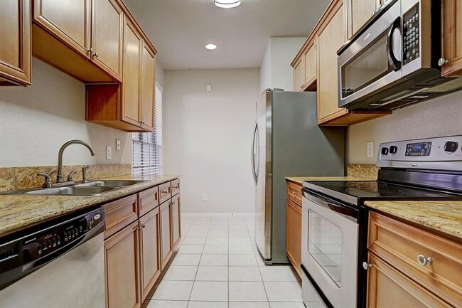 Photo - 2255 Braeswood Park Dr Unit 164