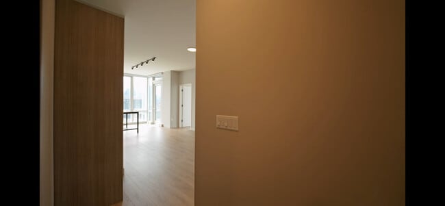 Photo - 207 W Chestnut St Unit A19a