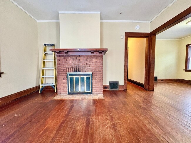 Photo - 1212 E Donald St