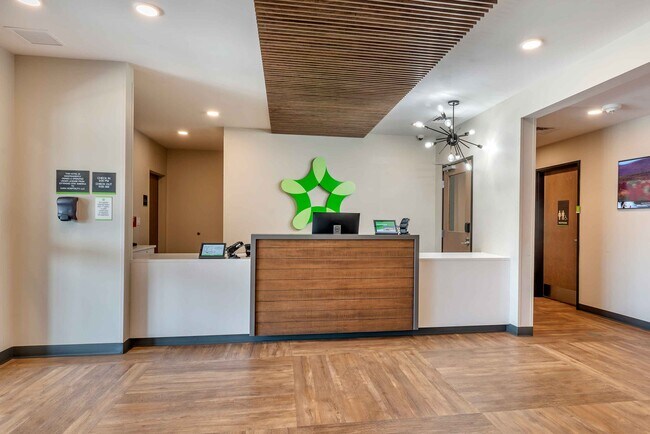 Furnished Studio-Colonial Heights - Fort Lee