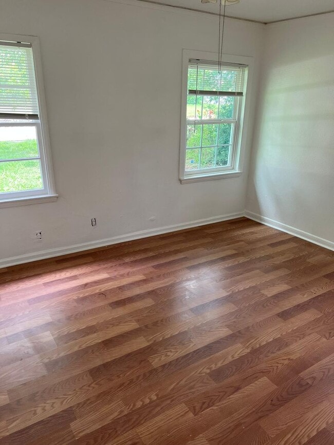 Photo - 1731 W 7th St Unit 1733