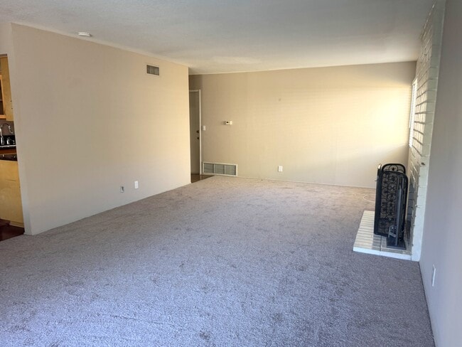Photo - 3528 Castle Rock Rd