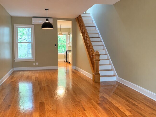 49 Park St Unit 1