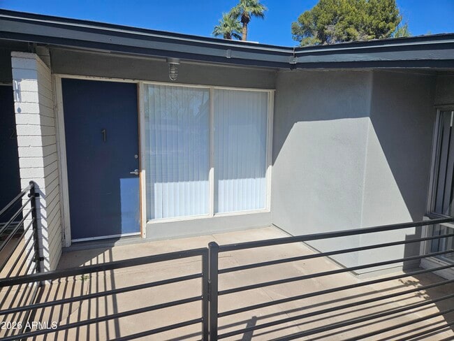 Building Photo - 2336 N 46th St Unit 1