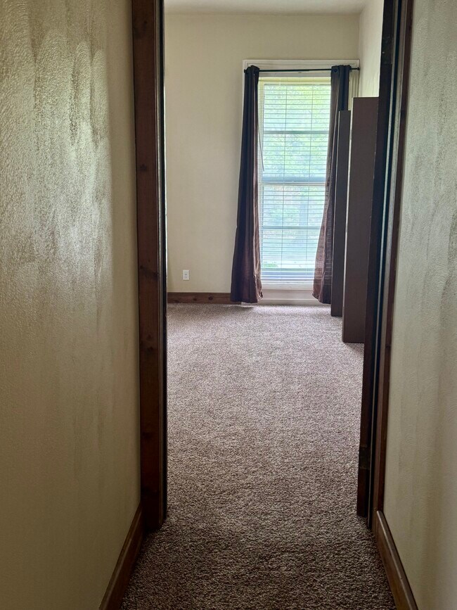 Photo - 1206 N Perry St Unit 5