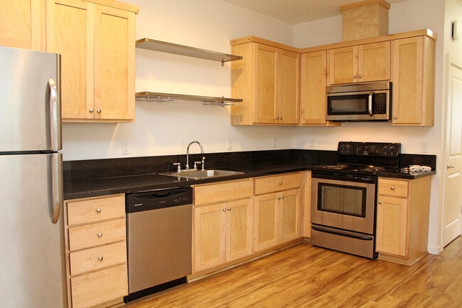 Photo - 1555 N Willis Blvd Unit 5