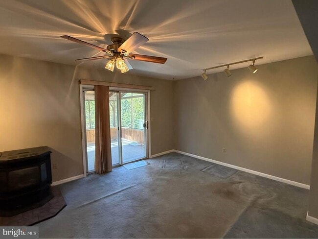 Photo - 1145 Pheasant Dr N