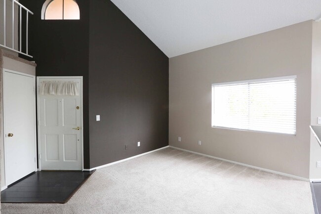 Photo - 19808 Sandpiper Pl