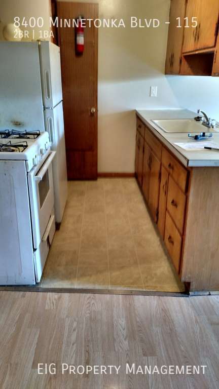 Photo - Trailway Apartments