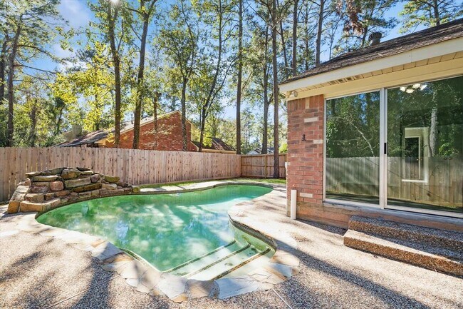 Building Photo - 107 N Rushwing Cir Rental
