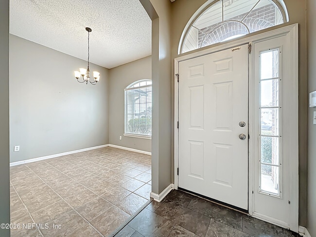 Photo - 3020 Golden Pond Blvd