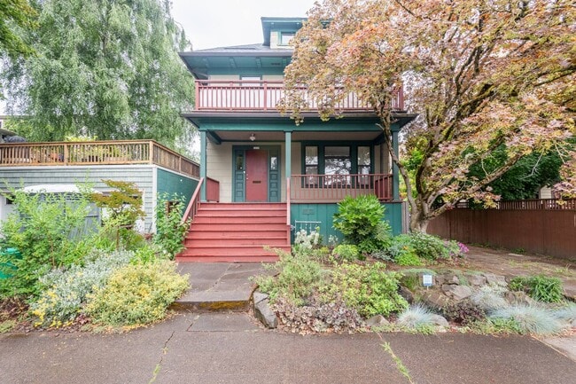 Photo - 1320 SE 28th Ave Unidad Lower