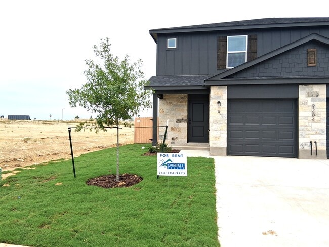 Building Photo - 2600 Trimmier Rd