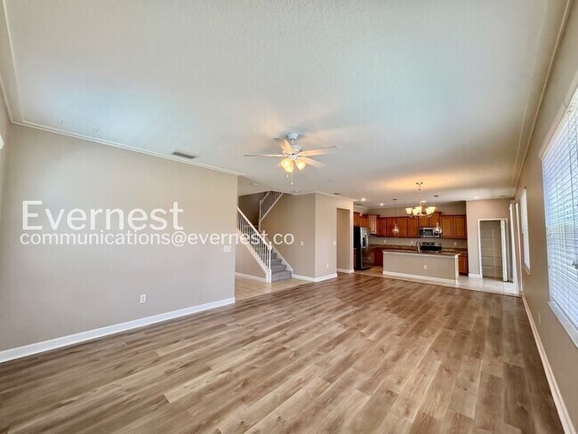 Photo - 11211 Flora Springs Dr