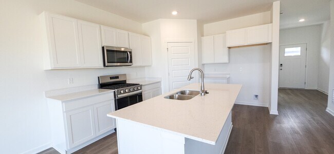 Photo - 4113 Viceroy St