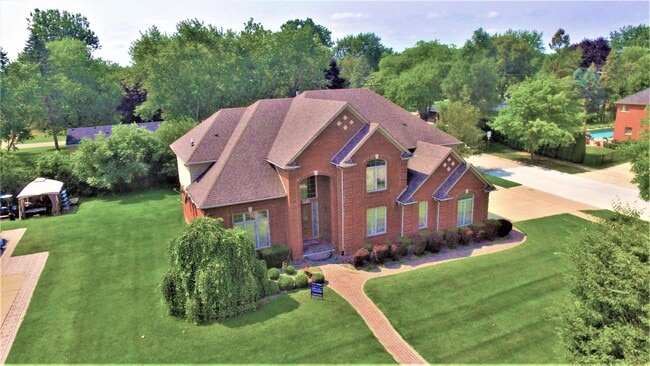 Building Photo - 6901 Dakota Dr Rental